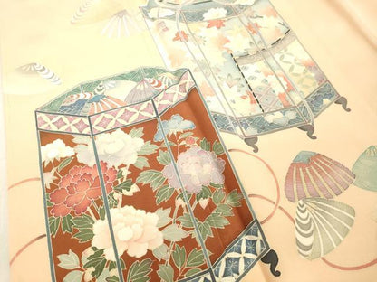 平和屋着物●訪問着　作家物　貝桶花文　蜂蜜色地　正絹　逸品　未使用　DAAV8616tw