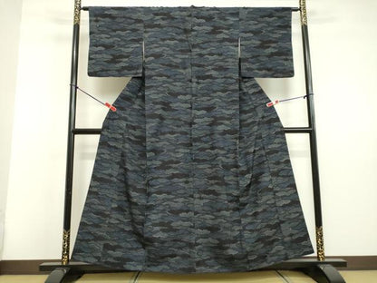 平和屋着物●上質な紬 雲重ね文 正絹 逸品 DAAV8686tw