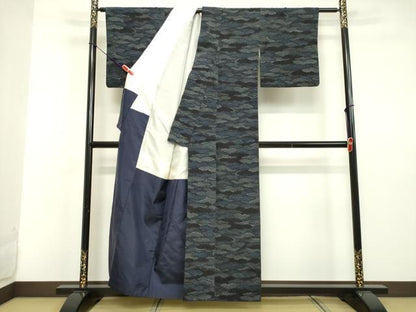 平和屋着物●上質な紬 雲重ね文 正絹 逸品 DAAV8686tw