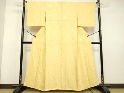 平和屋着物●上質な色無地　更紗花唐草地紋　サンシャインイエロー色　正絹　逸品　未使用　DAAV8710tw