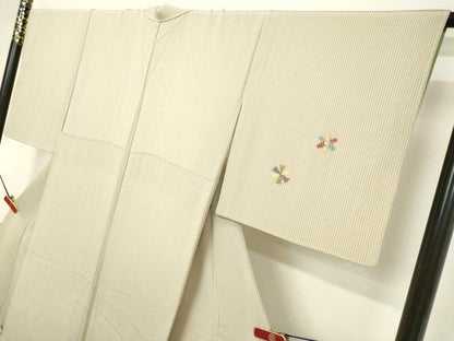 平和屋着物●訪問着　総刺繍　舞花文　金銀糸　反端付き　正絹　逸品　DAAV8716tw