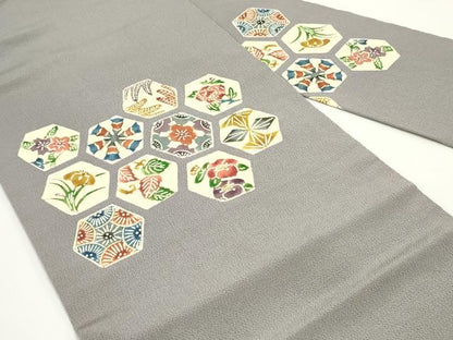 平和屋着物●塩瀬　九寸名古屋帯　型染め　亀甲草花文　薄色　鬼しぼ縮緬　正絹　逸品　DAAV9059ob