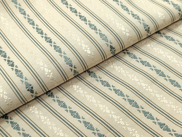 平和屋着物●本場筑前博多織　八寸名古屋帯　献上　練色　正絹　逸品　DAAV9221ob