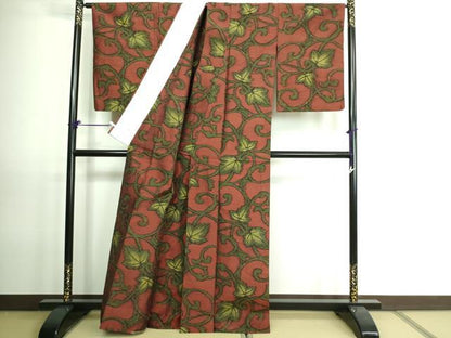 平和屋着物▽上質な紬　単衣　蔦の葉文　正絹　逸品　DAAV9535sf