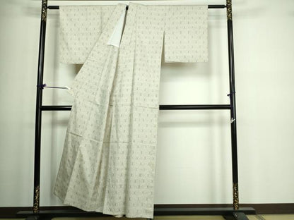平和屋着物▽本場大島紬　白大島　単衣　麻の葉文様　正絹　逸品　DAAV9598sf
