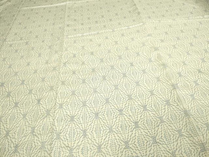 平和屋着物▽本場大島紬　白大島　単衣　麻の葉文様　正絹　逸品　DAAV9598sf