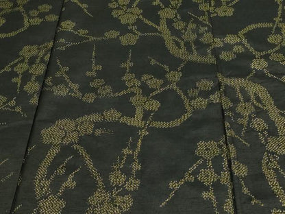 平和屋着物▽上質な紬 単衣 枝梅文 黒地 正絹 逸品 DAAV9747sf