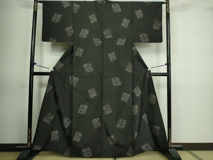 平和屋着物▽上質な紬 単衣 草花文 黒地 正絹 逸品 DAAV9873sf
