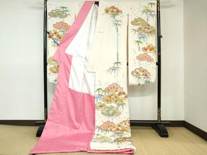 平和屋着物▼お引きずり・お引き摺り・引き振袖　和装　結婚式　舞妓　芸妓　芸者　衣装　駒刺繍　宝尽くし花文　金銀彩　逸品　DAAW2391zy