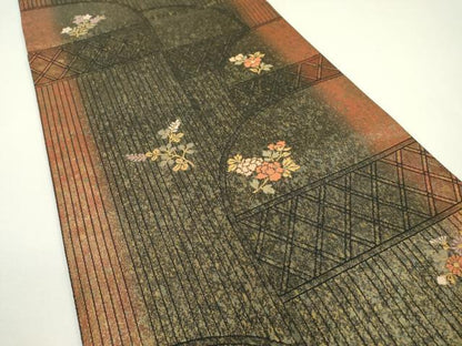 平和屋着物◎六通柄袋帯　草花　金糸　引箔　正絹　逸品　DAAW3569fe