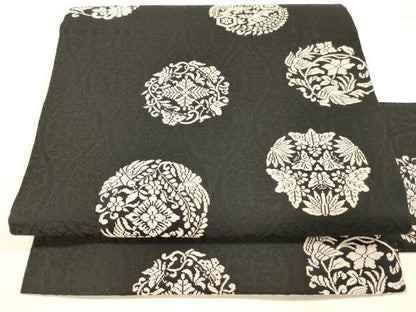 平和屋着物●九寸名古屋帯 飛鳥花蝶文 黒地 正絹 逸品 DAAW4293cm