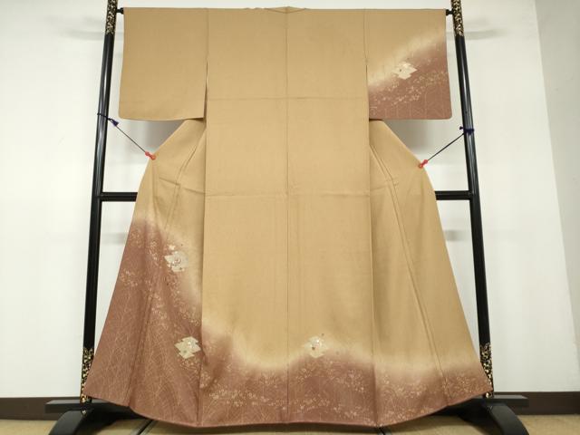 平和屋着物●訪問着 駒刺繍 松皮菱草花文 暈し染め 金銀彩 正絹 逸品 DAAW5156ud