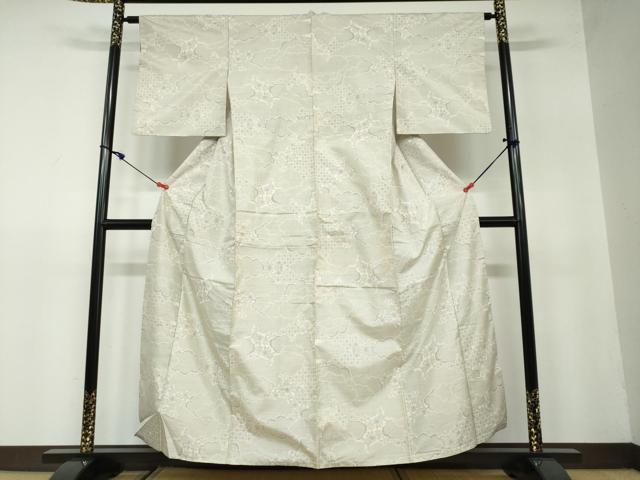 平和屋着物●本場大島紬　白大島　7マルキ　雲霞草花文　正絹　逸品　DAAW5445ud