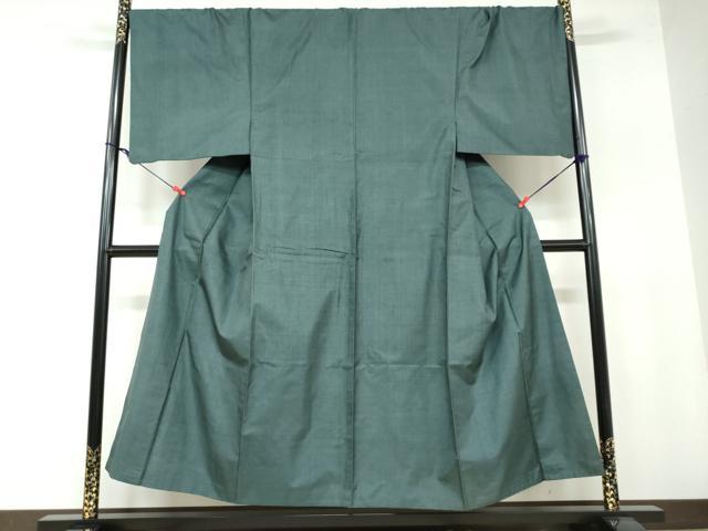 平和屋着物●男性　本場大島紬　アンサンブル　150亀甲　総詰め　羽裏：松葉色　キングサイズ　正絹　逸品　DAAW5539ud