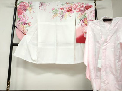 平和屋着物●森英恵・HANAE MORI　小振袖　二尺袖・長襦袢（無双仕立て）セット　雪輪花蝶文　金彩　洗える着物　DAAW5571ud