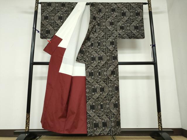 平和屋着物●本場大島紬　7マルキ　草花文　正絹　逸品　DAAW5594ud