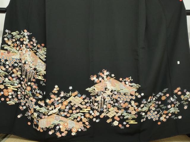 平和屋着物●豪華黒留袖　駒刺繍　吉祥飛鶴草花文　金彩　無落款　正絹　逸品　DAAW5676ud