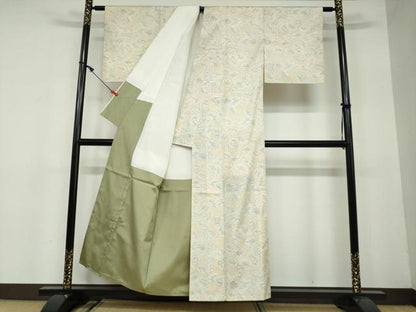 平和屋着物●本場大島紬 白大島 舞葉文 正絹 逸品 DAAW5680ud