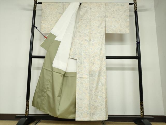 平和屋着物●本場大島紬 白大島 舞葉文 正絹 逸品 DAAW5680ud