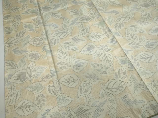 平和屋着物●本場大島紬 白大島 舞葉文 正絹 逸品 DAAW5680ud