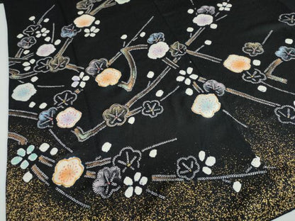 平和屋着物●訪問着 駒刺繍 絞り 枝梅文 黒地 金彩 正絹 逸品 DAAW5774ud