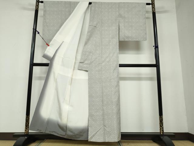 平和屋着物●本場大島紬　白大島　龍郷絣　秋名バラ　アンサンブル　7マルキ　正絹　逸品　未使用　DAAW5829ud