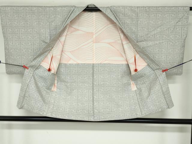 平和屋着物●本場大島紬　白大島　龍郷絣　秋名バラ　アンサンブル　7マルキ　正絹　逸品　未使用　DAAW5829ud