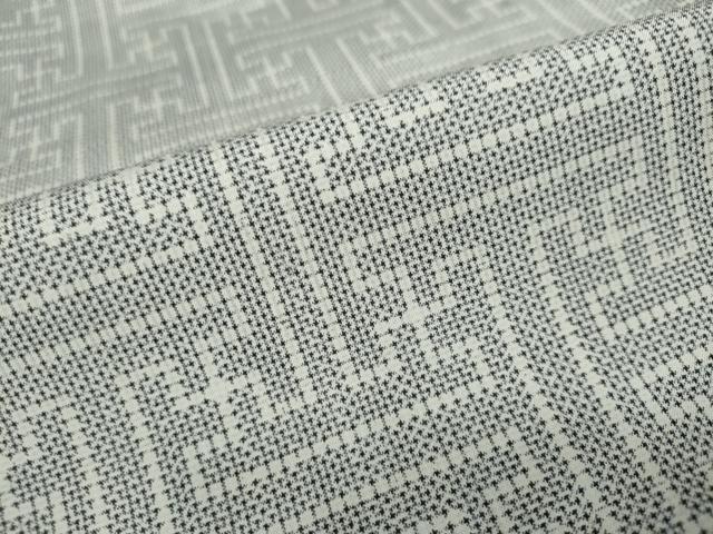平和屋着物●本場大島紬　白大島　龍郷絣　秋名バラ　アンサンブル　7マルキ　正絹　逸品　未使用　DAAW5829ud