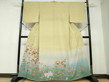 平和屋着物●豪華色留袖　作家物　駒刺繍　吉祥宝尽くし飛鶴丸文　暈し染め　金彩　正絹　逸品　DAAW5849ud