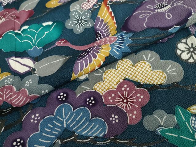 平和屋着物●手差し紅型作家　都巳二　訪問着　飛鶴草花文　鬼しぼ縮緬　正絹　逸品　DAAW5852ud