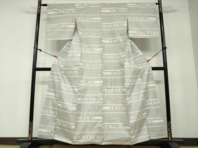 平和屋着物●上質な紬　横段草花文　正絹　逸品　DAAW5894ud