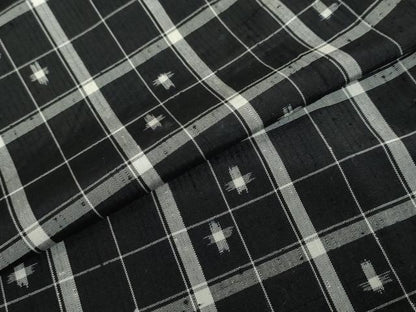 平和屋着物●上質な紬 絣格子 黒地 正絹 逸品 DAAW5964ud