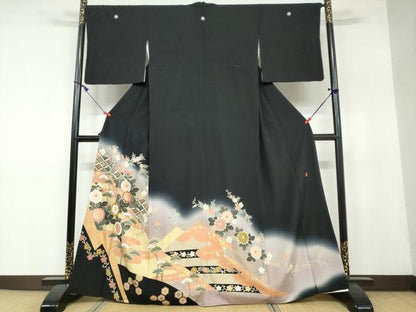 平和屋着物●豪華黒留袖　作家物　駒刺繍　吉祥草花文　暈し染め　金銀彩　正絹　逸品　DAAW5967ud
