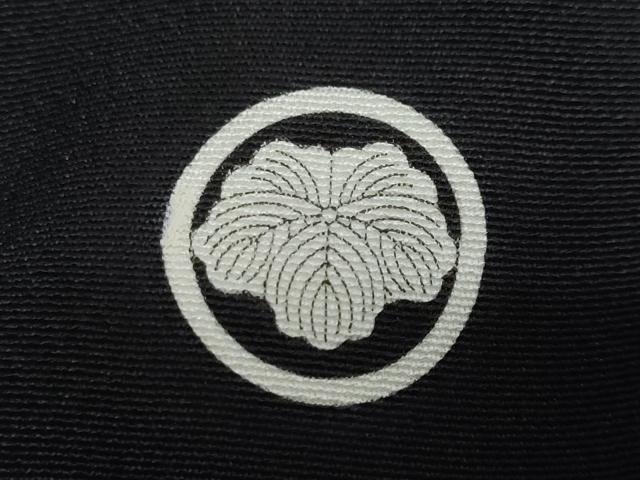 平和屋着物●豪華黒留袖　作家物　駒刺繍　吉祥草花文　暈し染め　金銀彩　正絹　逸品　DAAW5967ud
