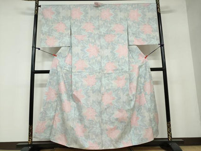 平和屋着物●本場大島紬 白大島 7マルキ 舞葉文 正絹 逸品 DAAW5968ud