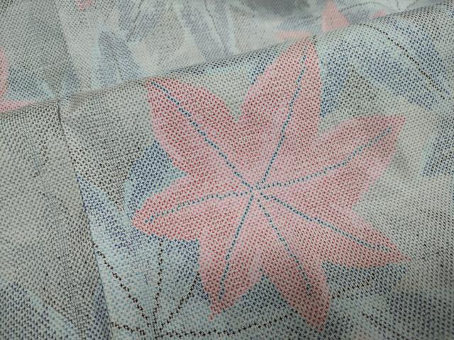 平和屋着物●本場大島紬 白大島 7マルキ 舞葉文 正絹 逸品 DAAW5968ud