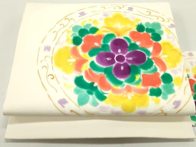 平和屋着物●塩瀬 九寸名古屋帯 手描き 更紗花丸文 薄卵色 正絹 逸品 未使用 DAAW6842ob
