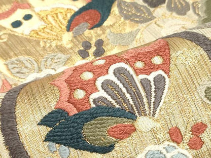 平和屋着物●六通柄袋帯　唐織　作家物　能衣　舞蝶枝垂れ藤松文　金糸　正絹　逸品　DAAW6964ob