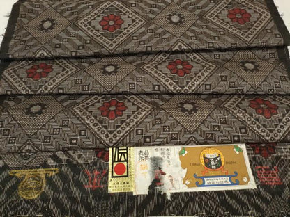 平和屋着物●希少 本場大島紬 龍郷絣 反物 着尺 花菱文 証紙付き 逸品 未使用 DAAW7547zzz