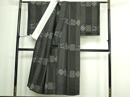 平和屋着物▽上質な紬　単衣　舞花文　正絹　逸品　DAAW9371sf