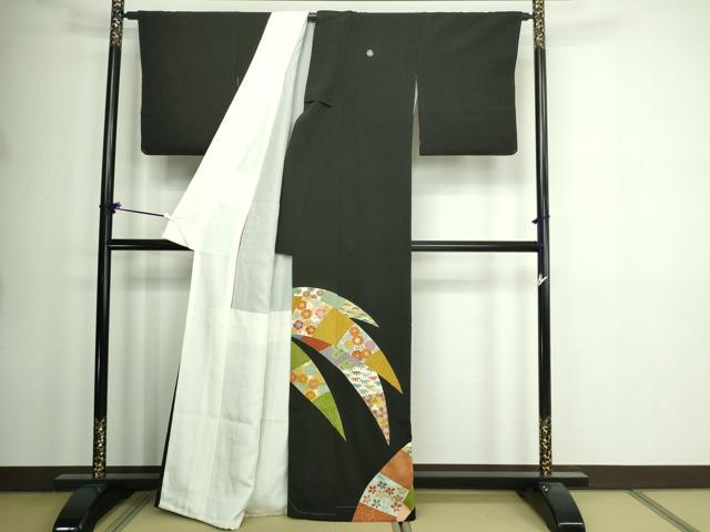 平和屋着物■豪華黒留袖　駒刺繍　草花文　金彩　正絹　逸品　DAAW9594sf