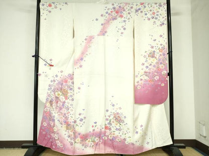 平和屋着物●豪華振袖　駒刺繍　花鞠文　暈し染め　金彩　鈴乃屋扱い　正絹　逸品　DAAX1391op