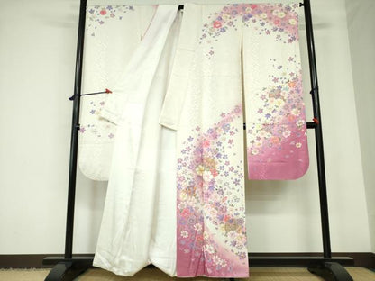 平和屋着物●豪華振袖　駒刺繍　花鞠文　暈し染め　金彩　鈴乃屋扱い　正絹　逸品　DAAX1391op