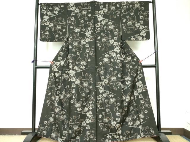 平和屋着物●上質な紬　蔦の葉文　正絹　逸品　DAAX1410op