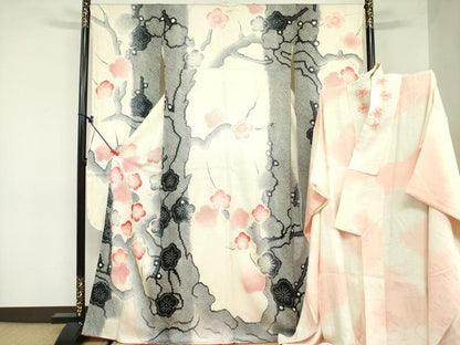 平和屋着物●名門　藤娘きぬたや・総絞り　振袖・長襦袢(広衿刺繍・袷)セット　枝梅文　正絹　逸品　DAAX1523op