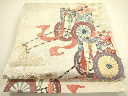 平和屋着物◎六通柄袋帯 唐織 御所車花文 金糸 正絹 逸品 DAAX1660op