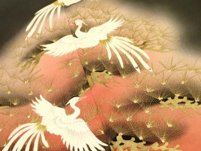 平和屋着物■豪華黒留袖　飛鶴松葉文　暈し染め　金彩　正絹　逸品　DAAX1919op