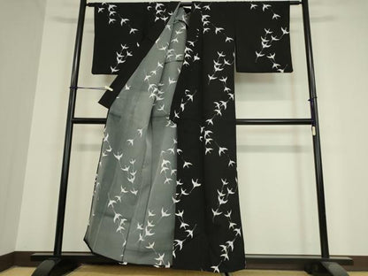 平和屋着物▽小紋 単衣 飛鶴文 黒地 洗える着物 DAAX3020az