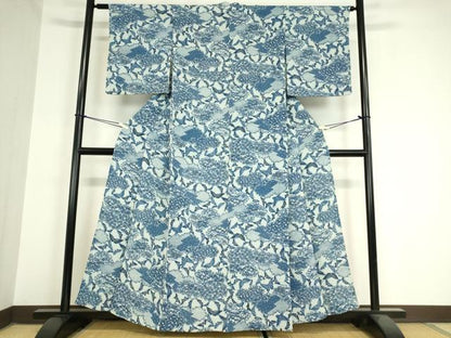 平和屋着物▽本藍 型絵染 小紋 単衣 雲取り舞蝶文 鬼しぼ縮緬 正絹 逸品 DAAX3063az