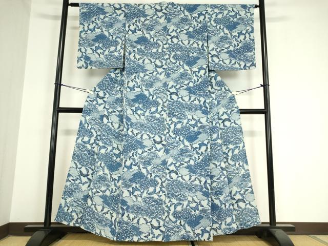 平和屋着物▽本藍 型絵染 小紋 単衣 雲取り舞蝶文 鬼しぼ縮緬 正絹 逸品 DAAX3063az